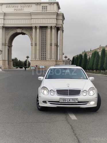 Mercedes E 320 2003, 299,000 km - 3.2 l - Gəncə