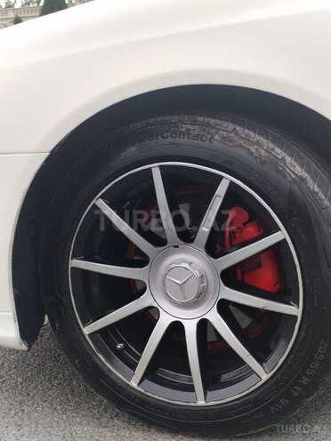 Mercedes E 320 2003, 299,000 km - 3.2 l - Gəncə