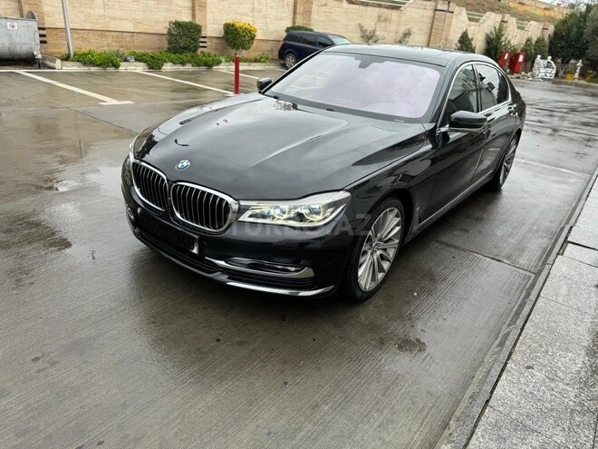 BMW 740 2016, 242,400 km - 3.0 l - Bakı
