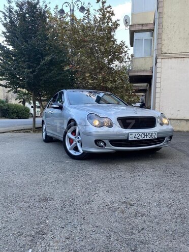 Mercedes C 180 2004, 212,205 km - 1.8 l - Lənkəran