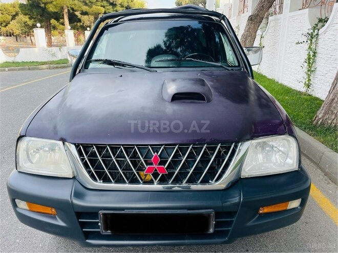 Mitsubishi L200 2004, 224,559 km - 2.5 l - Bakı