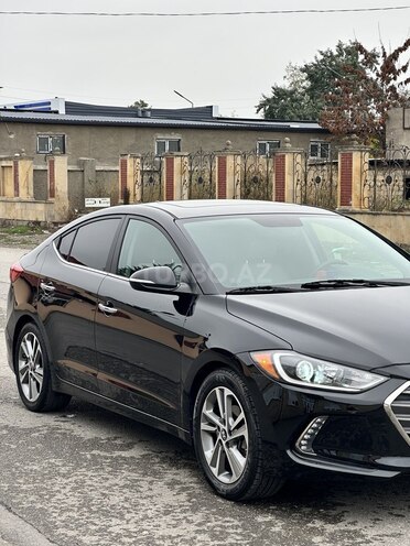 Hyundai Elantra 2016, 196,826 km - 2.0 л - Quba