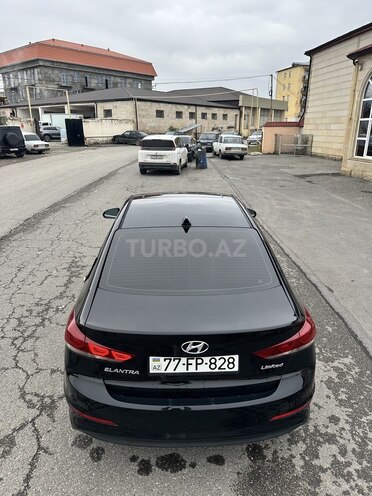 Hyundai Elantra 2016, 196,826 km - 2.0 л - Quba