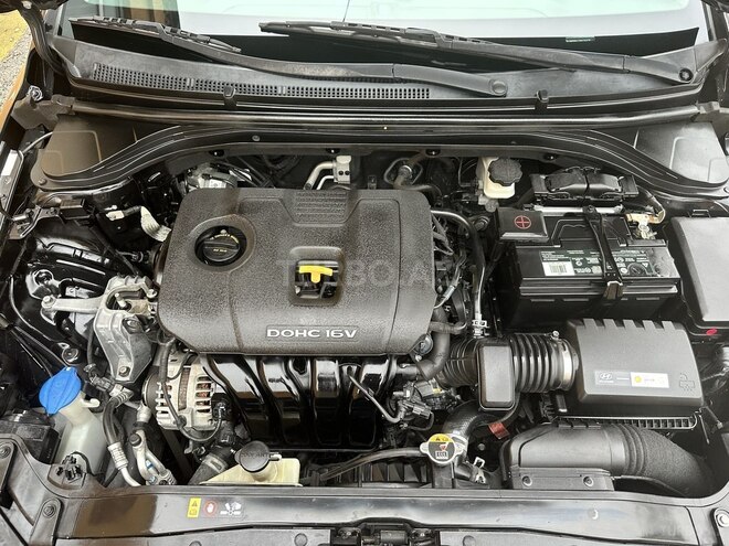 Hyundai Elantra 2016, 196,826 km - 2.0 л - Quba