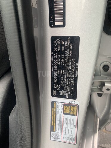 Kia Forte-13