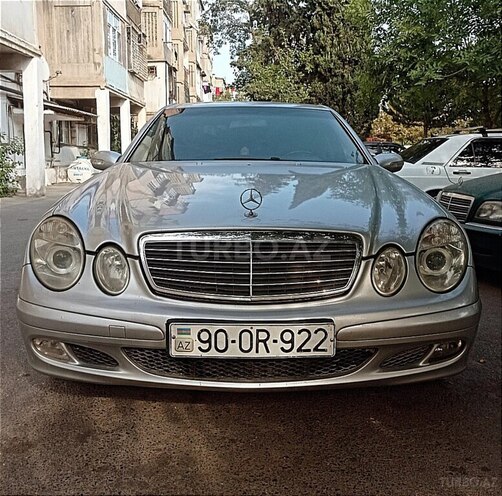 Mercedes E 220 d 2004, 402,000 km - 2.2 l - Quba