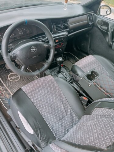 Opel Vectra 1996, 258,765 km - 1.6 l - Sumqayıt