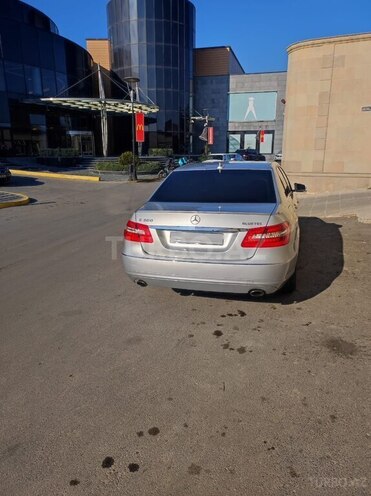 Mercedes E 300 d 2011, 200,000 km - 3.0 l - Bakı