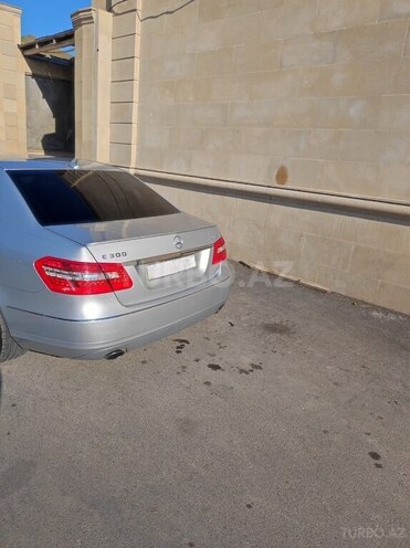 Mercedes E 300 d 2011, 200,000 km - 3.0 l - Bakı