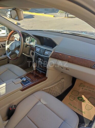 Mercedes E 300 d 2011, 200,000 km - 3.0 l - Bakı