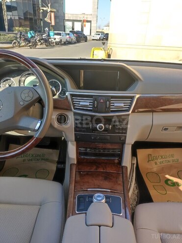 Mercedes E 300 d 2011, 200,000 km - 3.0 l - Bakı
