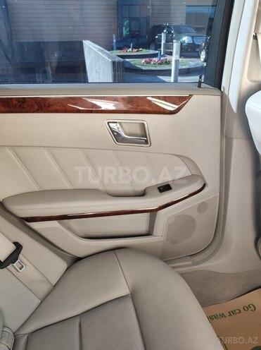 Mercedes E 300 d 2011, 200,000 km - 3.0 l - Bakı