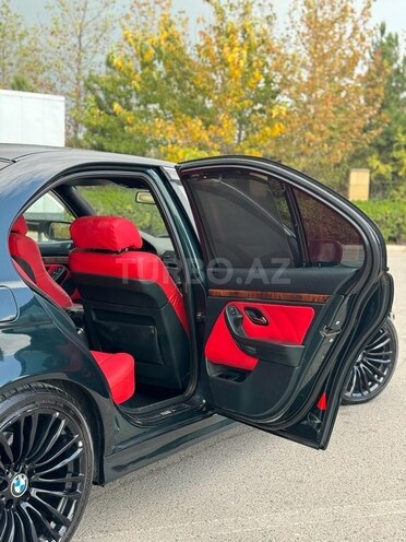 BMW 528 2000, 300,000 km - 2.8 l - Sumqayıt