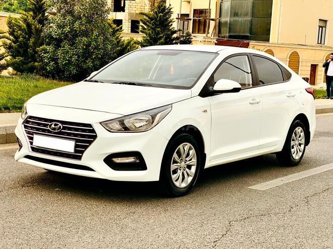 Hyundai Accent-1