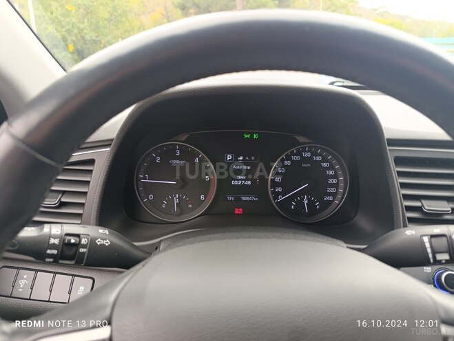 Hyundai Avante 2015, 192,000 km - 1.6 l - Quba