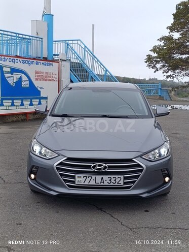 Hyundai Avante 2015, 192,000 km - 1.6 l - Quba