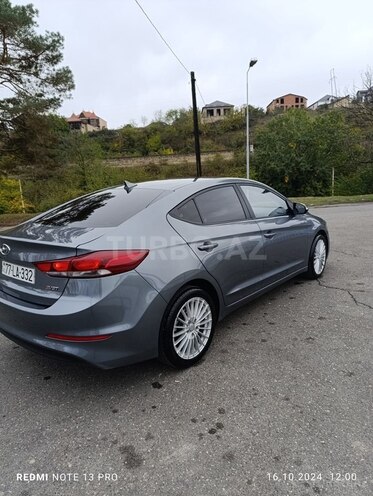 Hyundai Avante 2015, 192,000 km - 1.6 l - Quba