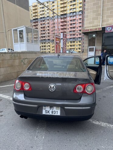 Volkswagen Passat 2006, 337,962 km - 2.0 l - Bakı