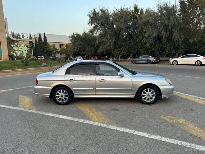 Hyundai Sonata 2004, 240,000 km - 2.0 l - Sumqayıt