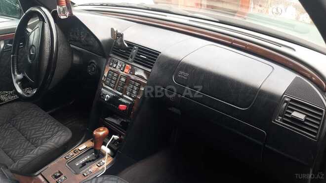 Mercedes C 220 1995, 530,000 km - 2.2 l - Lerik