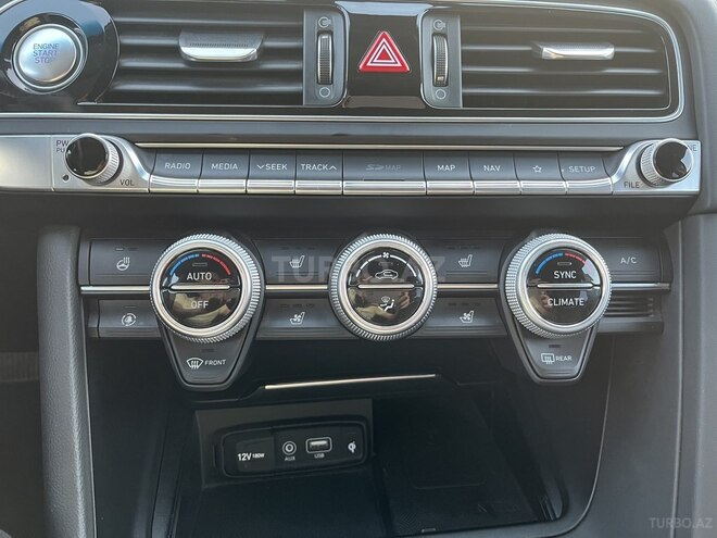 Genesis G70 2019, 139,000 km - 2.2 l - Bakı