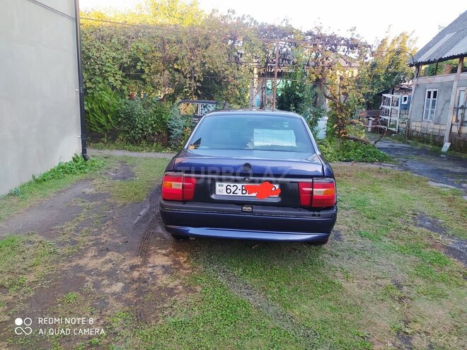 Opel Vectra 1995, 570,000 km - 1.8 l - Zaqatala
