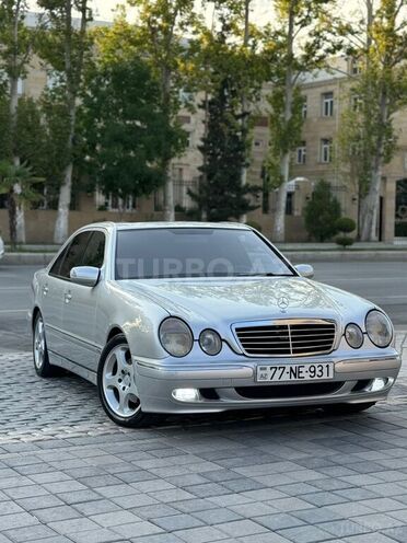 Mercedes E 270 2000, 399,000 km - 2.7 l - Yevlax