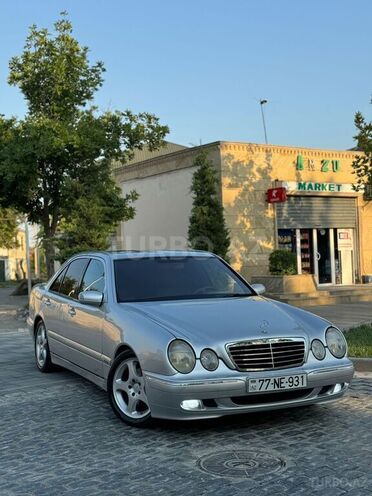 Mercedes E 270 2000, 399,000 km - 2.7 l - Yevlax