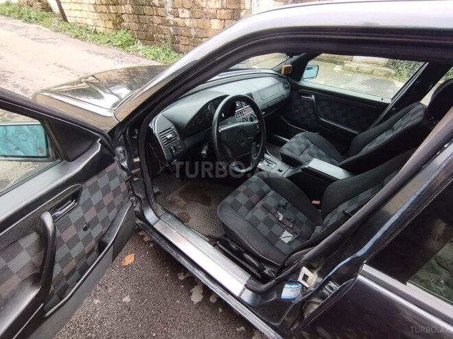 Mercedes C 200 1994, 520,500 km - 2.0 л - Qəbələ