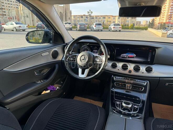 Mercedes E 300 de 2019, 195,000 km - 2.0 л - Bakı