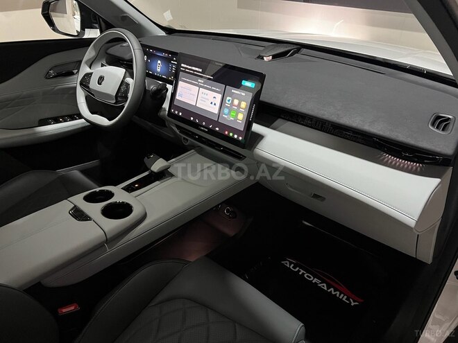 Changan Uni-Z-17