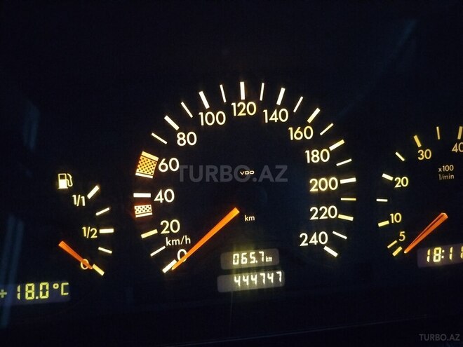 Mercedes C 200 1998, 444,747 km - 2.0 l - Bakı