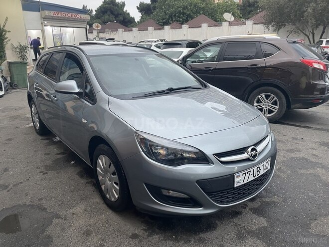 Opel Astra 2015, 132,300 km - 1.6 l - Bakı