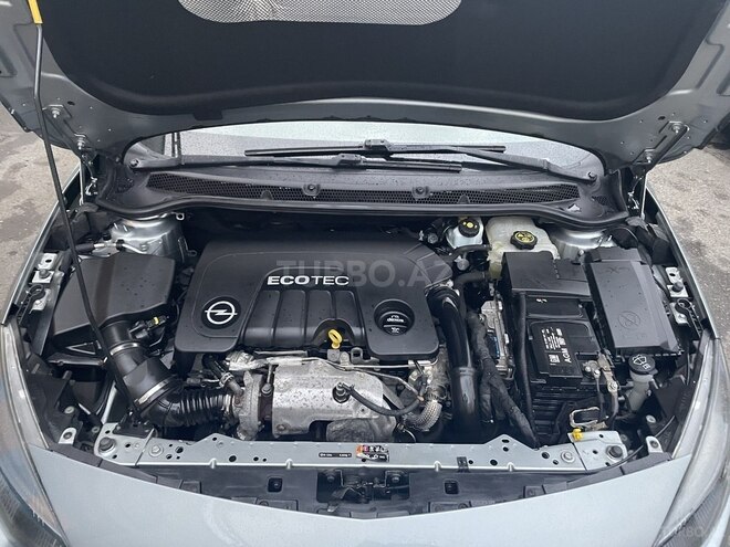 Opel Astra 2015, 132,300 km - 1.6 l - Bakı