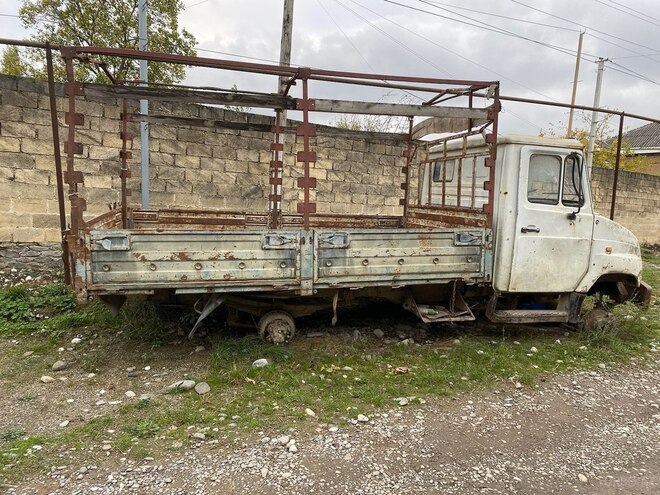 ZIL 5301 2000, 247,000 km - 4.7 l - Quba