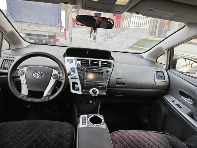 Toyota Prius V 2012, 201,600 km - 1.8 л - Gəncə