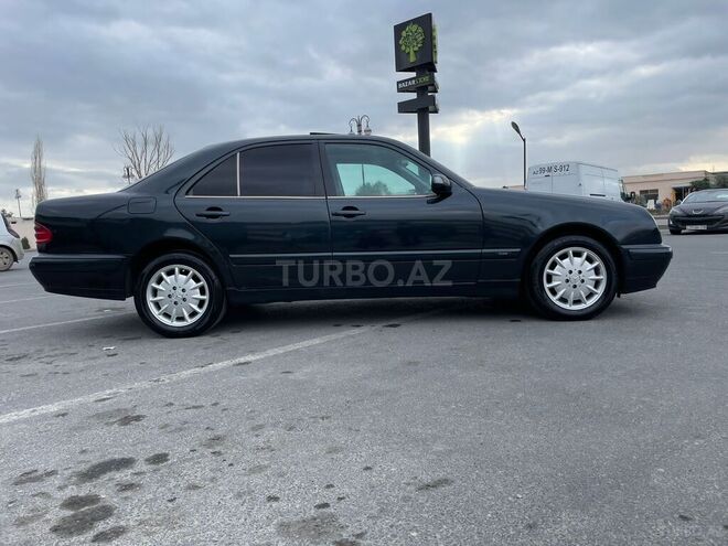 Mercedes E 220 d 2001, 340,000 km - 2.2 l - Bakı