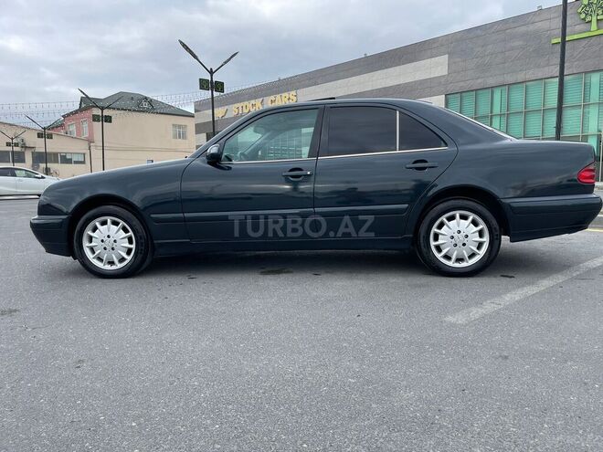 Mercedes E 220 d 2001, 340,000 km - 2.2 l - Bakı