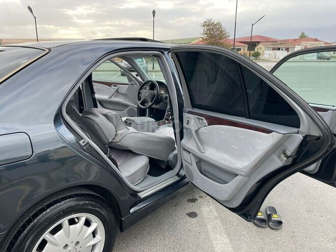 Mercedes E 220 d 2001, 340,000 km - 2.2 l - Bakı