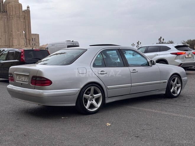 Mercedes E 280 2000, 399,000 km - 2.8 l - Bakı