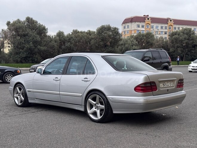 Mercedes E 280 2000, 399,000 km - 2.8 l - Bakı