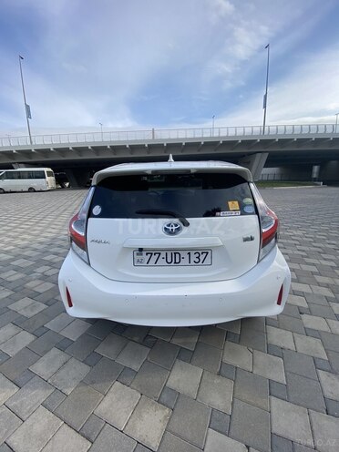 Toyota Aqua 2019, 106,000 km - 1.5 l - Bakı