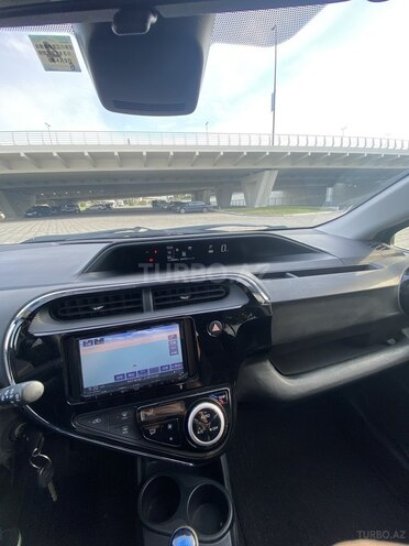 Toyota Aqua 2019, 106,000 km - 1.5 l - Bakı
