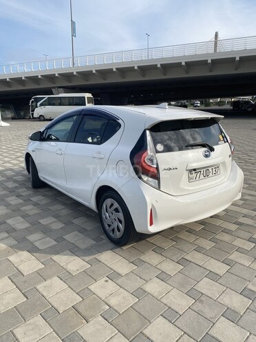 Toyota Aqua 2019, 106,000 km - 1.5 l - Bakı