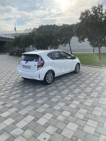 Toyota Aqua 2019, 106,000 km - 1.5 l - Bakı