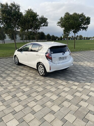 Toyota Aqua 2019, 106,000 km - 1.5 l - Bakı
