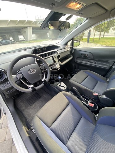 Toyota Aqua 2019, 106,000 km - 1.5 l - Bakı