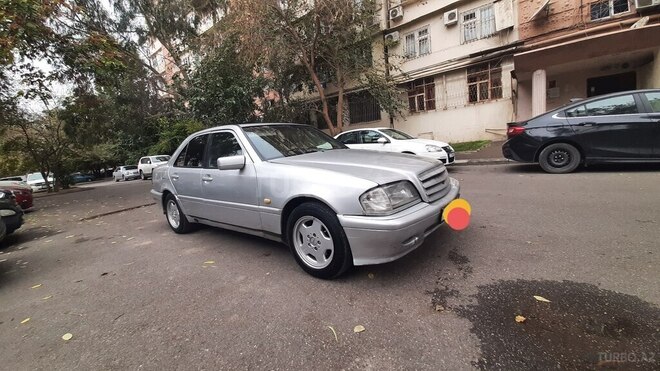 Mercedes C 180 1995, 421,396 km - 1.8 l - Bakı