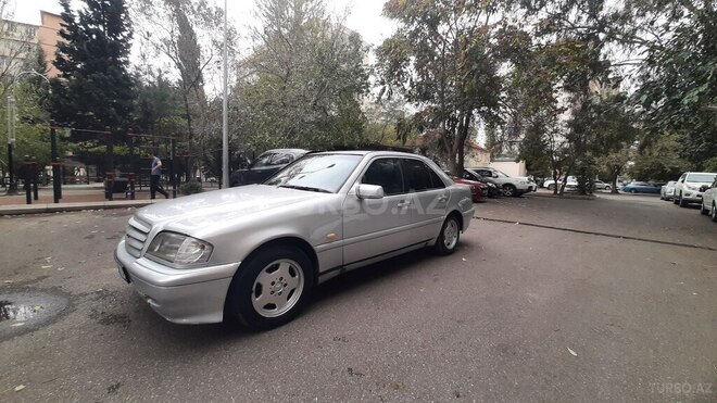 Mercedes C 180 1995, 421,396 km - 1.8 l - Bakı