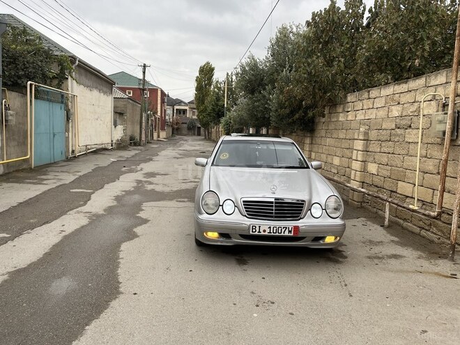 Mercedes E 270 2000, 315,000 km - 2.7 l - Bakı